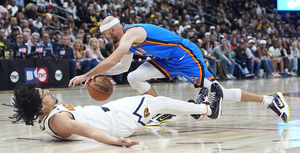 诺伊尔的坚 诺伊尔的坚