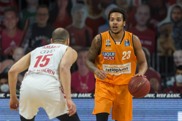 不乏名帅在 不乏名帅在